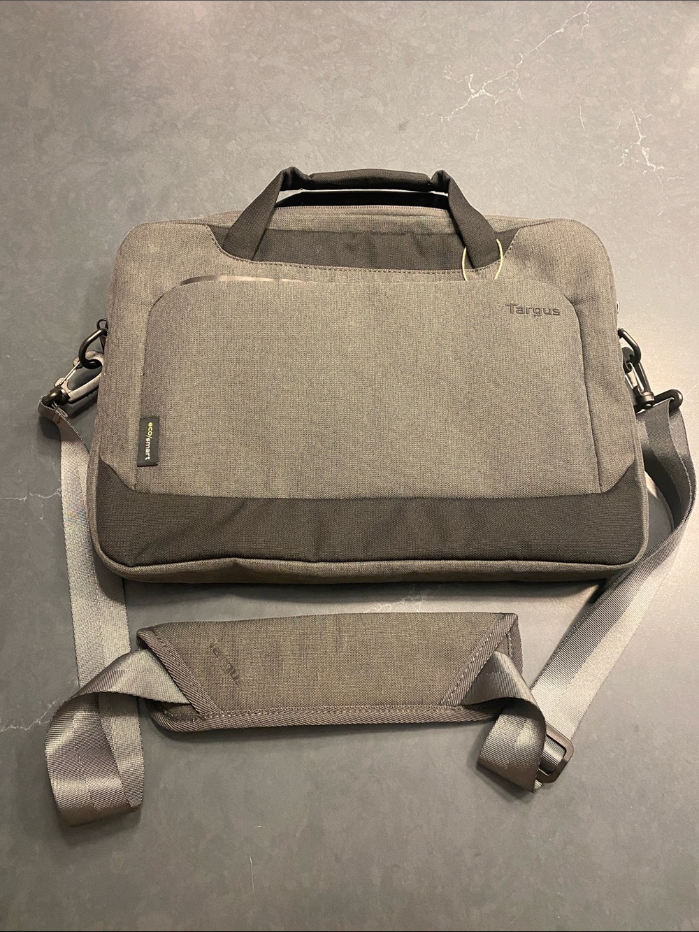 Targus Gray and Black Laptop Messenger Bag